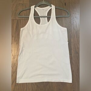 Lululemon swiftly tank